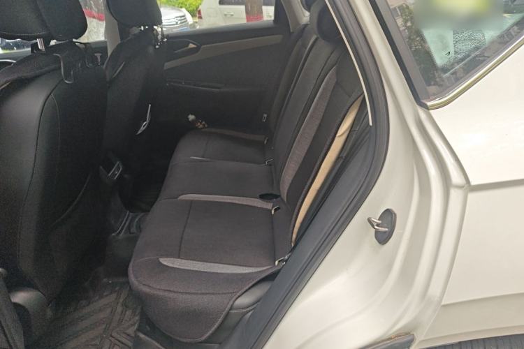 Used Jetta VS5 2022 280TSI Automatic Glory Edition Left Rear Seat