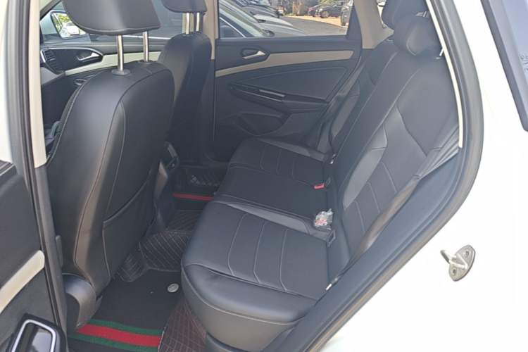Used Jetta VS5 2022 280TSI Automatic Glory Edition Left Rear Seat