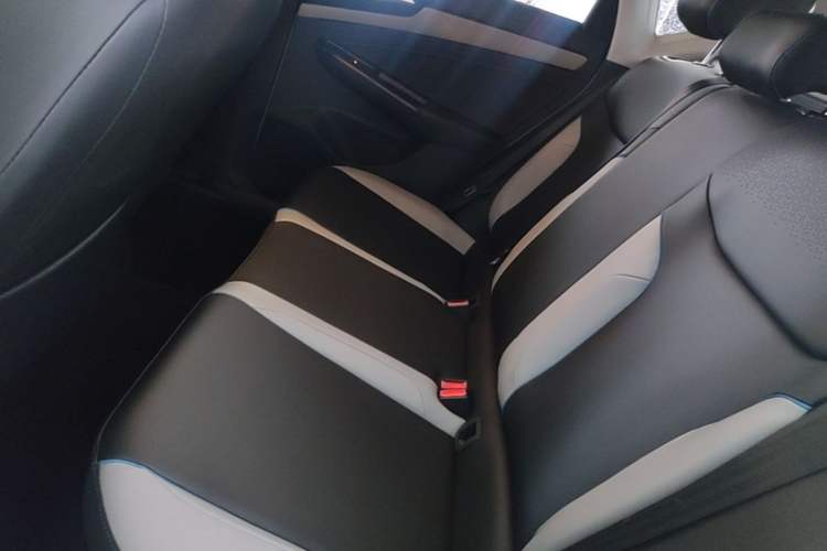 Used Jetta VS5 2022 280TSI Automatic Enjoyment Model Left Rear Seat