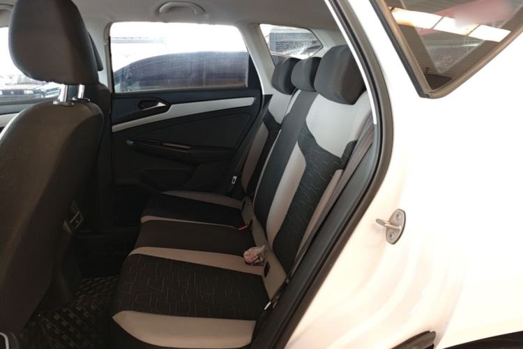 Used Jetta VS5 2022 280TSI Automatic Trend Edition Left Rear Seat