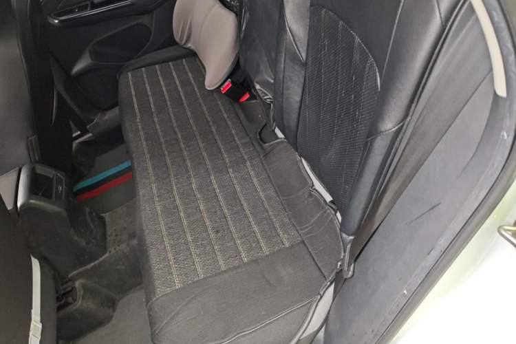 Used Jetta VS5 2022 280TSI Manual Advanced Trim Left Rear Seat
