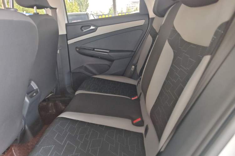 Used Jetta VS5 2022 280TSI Automatic Trend Edition Left Rear Seat