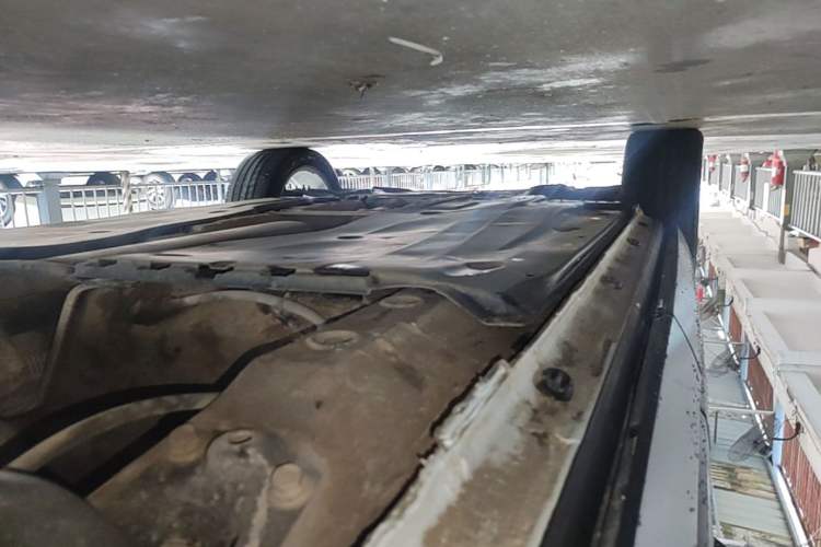 Used Jetta VS5 2022 280TSI Automatic Enjoyment Model Left Side Sill