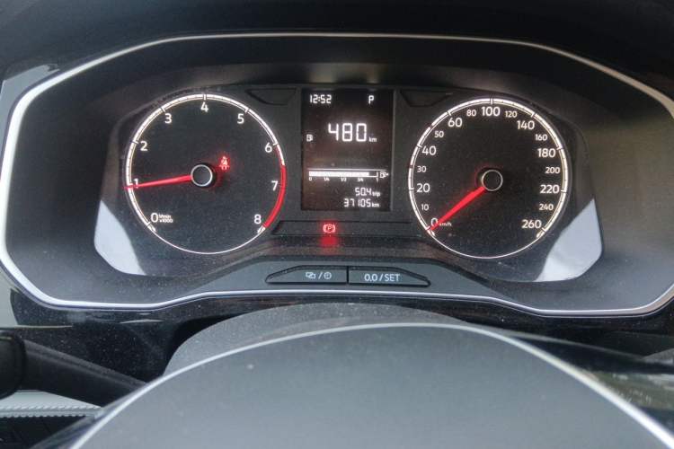 Used Jetta VS5 2022 280TSI Automatic Trend Edition Odometer Close Up