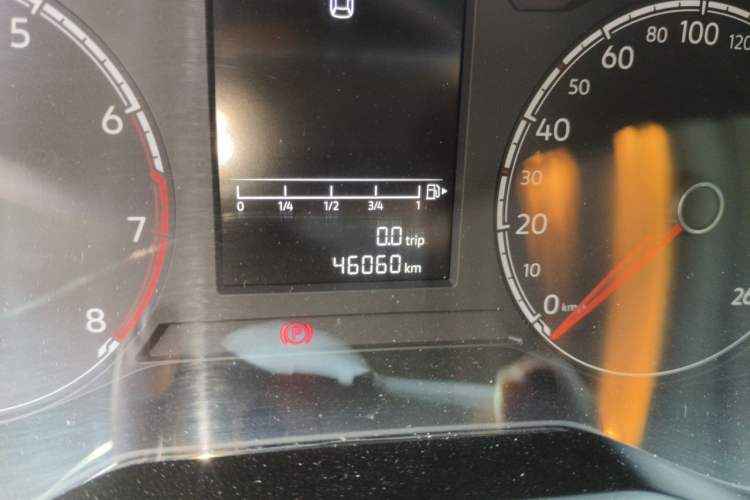 Used Jetta VS5 2022 280TSI Manual Enjoyment Version Odometer Close Up