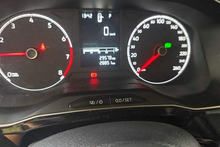 Used Jetta VS5 2022 280TSI Automatic Trendy Pro Version Odometer Close Up