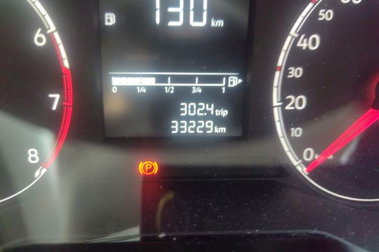 Used Jetta VS5 2022 280TSI Automatic High-Gloss Enjoyment Model Odometer Close Up