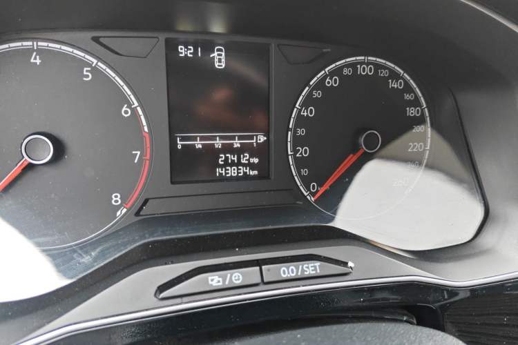 Used Jetta VS5 2022 280TSI Automatic Trendy Pro Version Odometer Close Up
