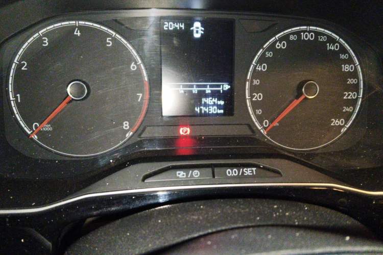 Used Jetta VS5 2022 280TSI Automatic Trendy Pro Version Odometer Close Up