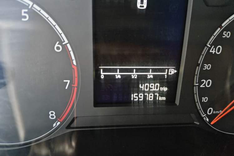 Used Jetta VS5 2022 280TSI Automatic Trend Edition Odometer Close Up