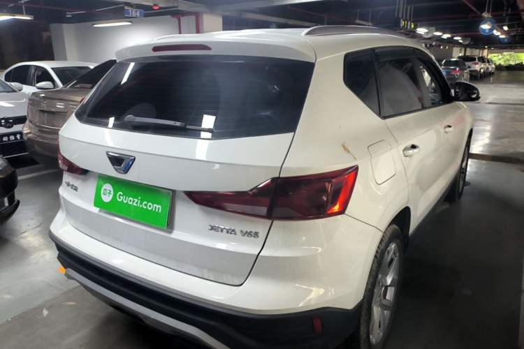 Used Jetta VS5 2022 280TSI Manual Advanced Pro Trim Rear Right 45 Deg