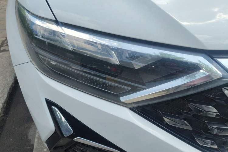 Used Jetta VS5 2022 280TSI Automatic Trend Edition Right Front Headlight