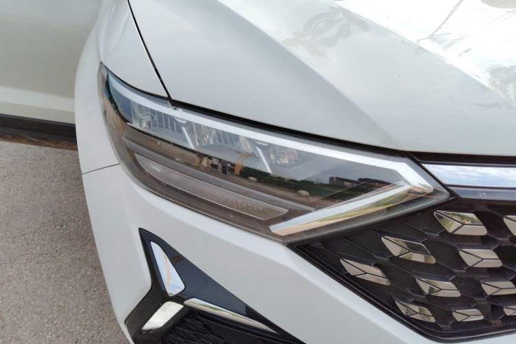 Used Jetta VS5 2022 280TSI Automatic Trend Edition Right Front Headlight