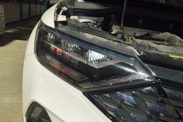 Used Jetta VS5 2022 280TSI Automatic Trendy Pro Version Right Front Headlight