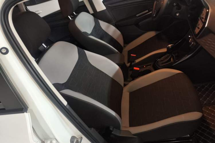 Used Jetta VS5 2022 280TSI Automatic Trendy Pro Version Right Front Seat