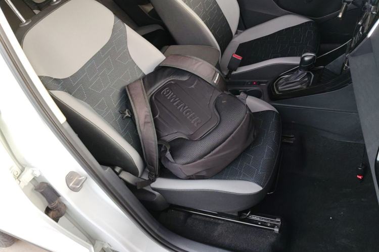 Used Jetta VS5 2022 280TSI Automatic Trendy Pro Version Right Front Seat
