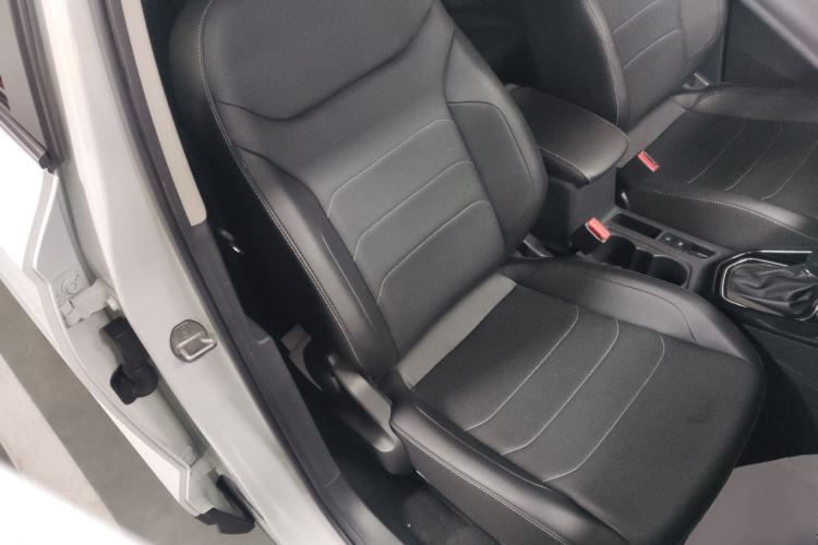 Used Jetta VS5 2022 280TSI Automatic Glory Pro Right Front Seat