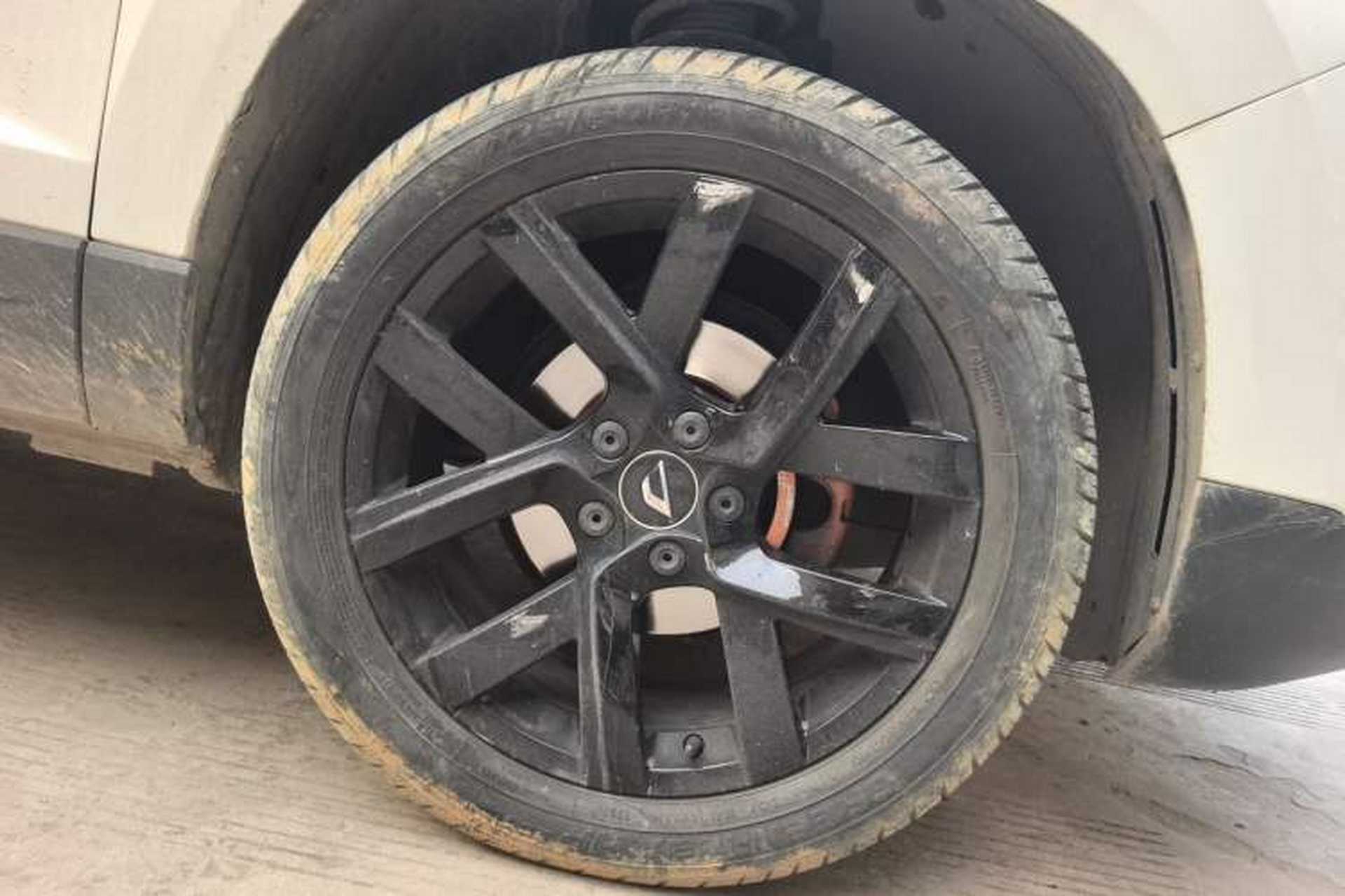 Used Jetta VS5 2022 280TSI Automatic High-Gloss Enjoyment Model Right Front Wheel Hub