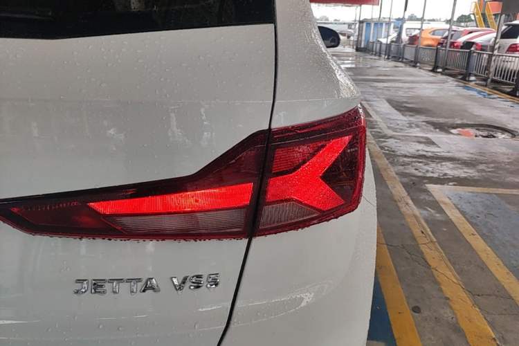 Used Jetta VS5 2022 280TSI Automatic Enjoyment Model Right Rear Taillight