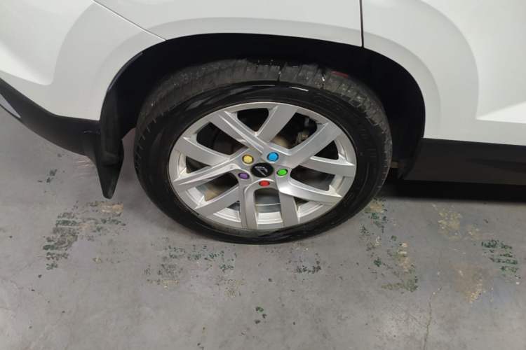 Used Jetta VS5 2022 280TSI Automatic Trendy Pro Version Right Rear Wheel Hub