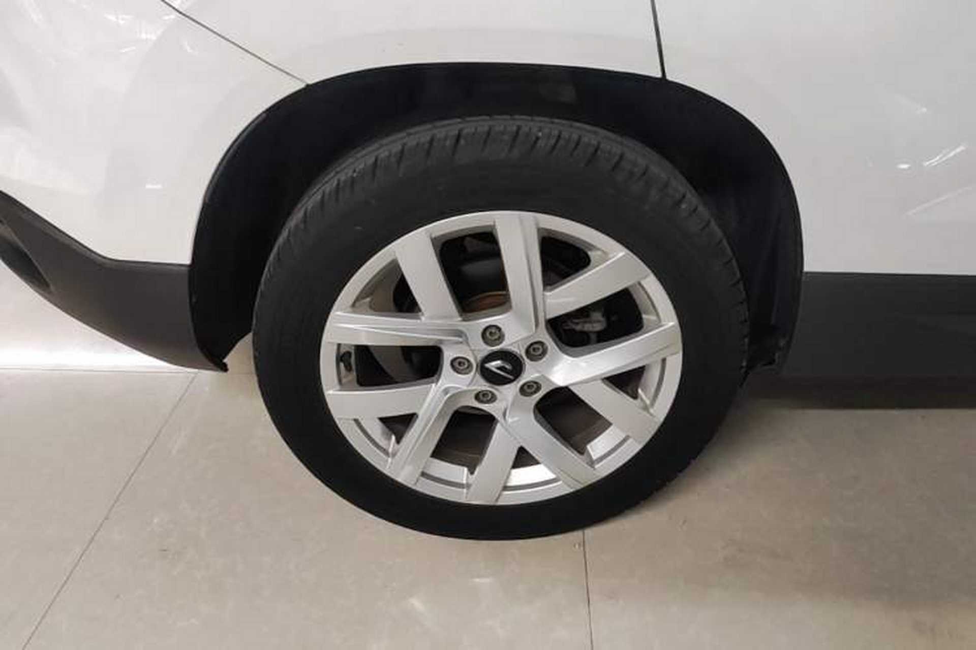 Used Jetta VS5 2022 280TSI Automatic Trendy Pro Version Right Rear Wheel Hub