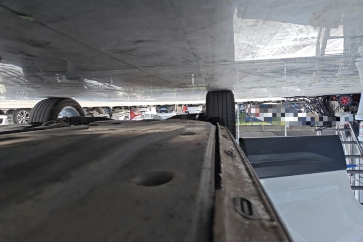 Used Jetta VS5 2022 280TSI Automatic Enjoyment Model Right Side Sill