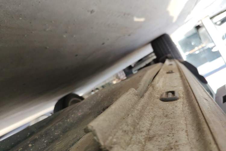 Used Jetta VS5 2022 280TSI Automatic Trendy Pro Version Right Side Sill
