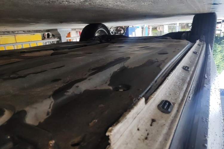 Used Jetta VS5 2022 280TSI Automatic Enjoyment Model Right Side Sill