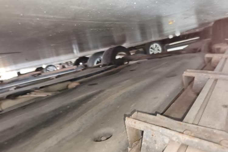 Used Jetta VS5 2022 280TSI Automatic Enjoyment Model Right Side Sill