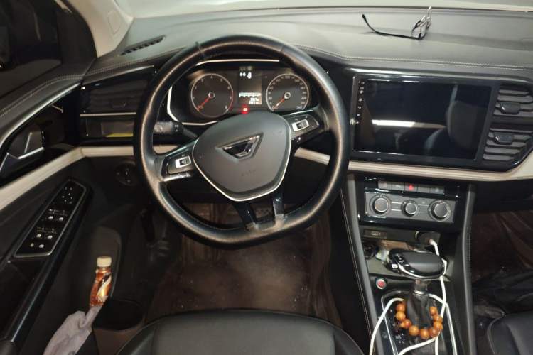 Used Jetta VS5 2022 280TSI Automatic Enjoyment Model Steering Wheel