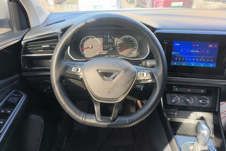 Used Jetta VS5 2022 280TSI Automatic Trendy Pro Version Steering Wheel
