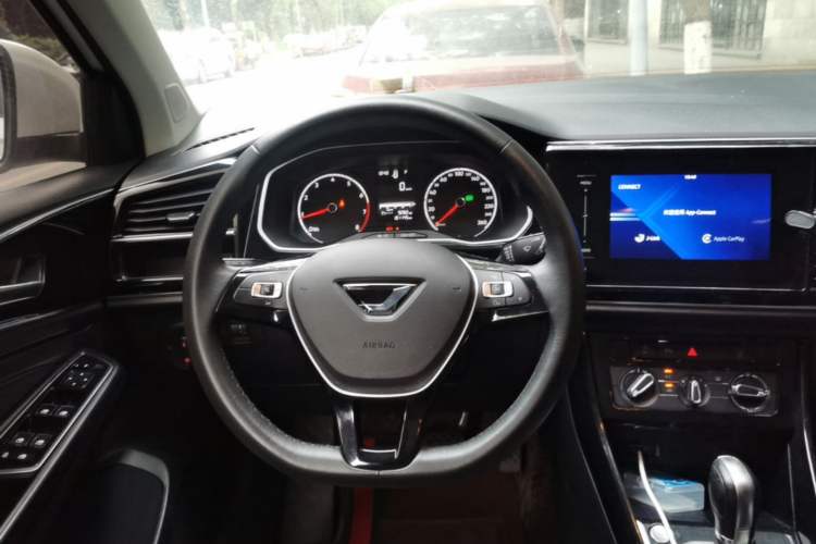 Used Jetta VS5 2022 280TSI Automatic Enjoyment Pro Trim Steering Wheel