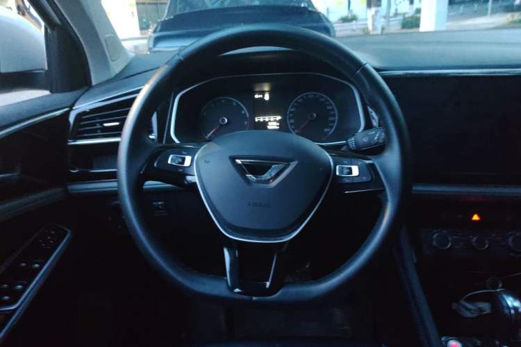 Used Jetta VS5 2022 280TSI Automatic Enjoyment Model Steering Wheel