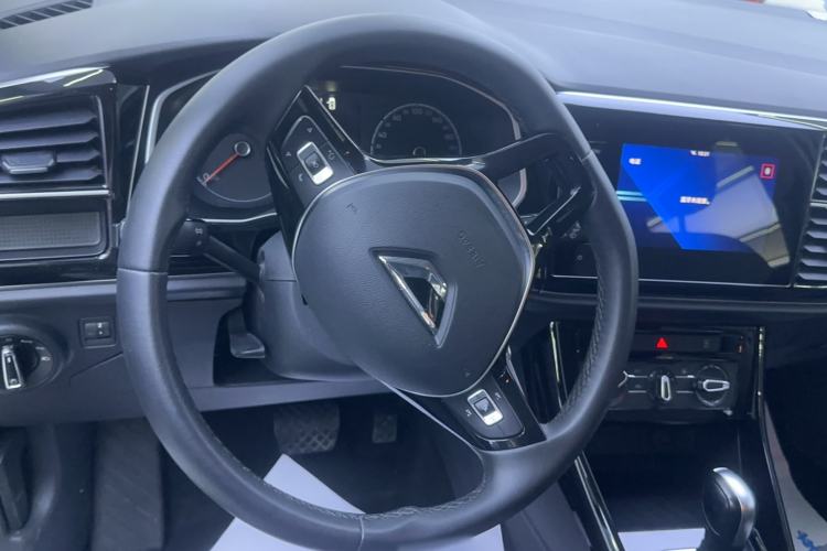 Used Jetta VS5 2022 280TSI Automatic Trendy Pro Version Steering Wheel