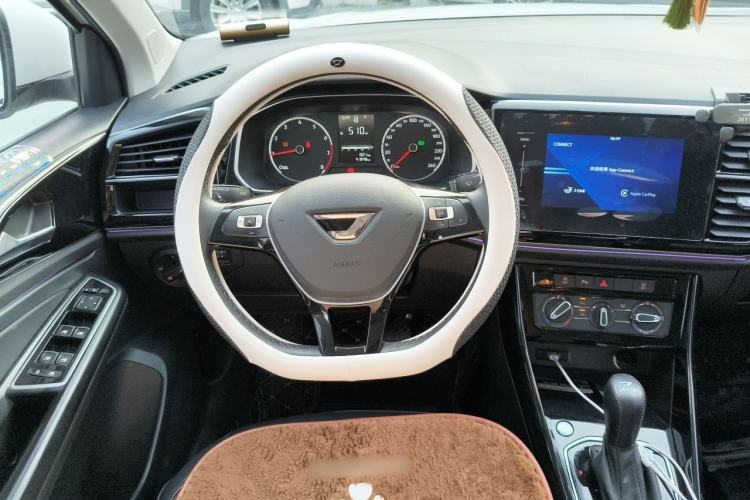 Used Jetta VS5 2022 280TSI Automatic Enjoyment Pro Trim Steering Wheel