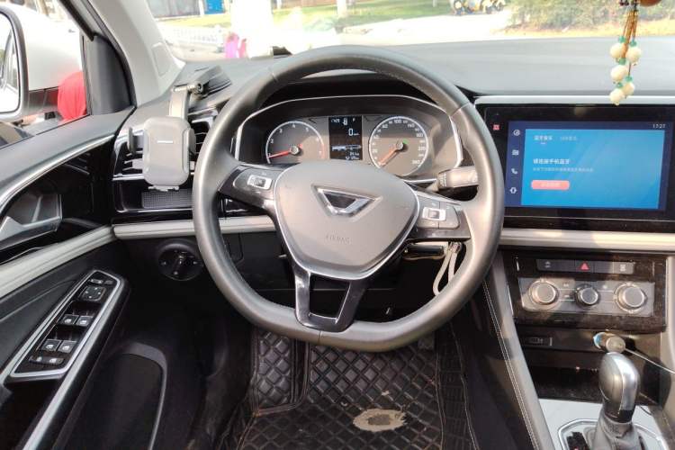 Used Jetta VS5 2022 280TSI Automatic Trend Edition Steering Wheel