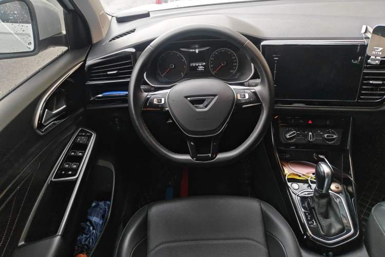 Used Jetta VS5 2022 280TSI Automatic Enjoyment Pro Trim Steering Wheel