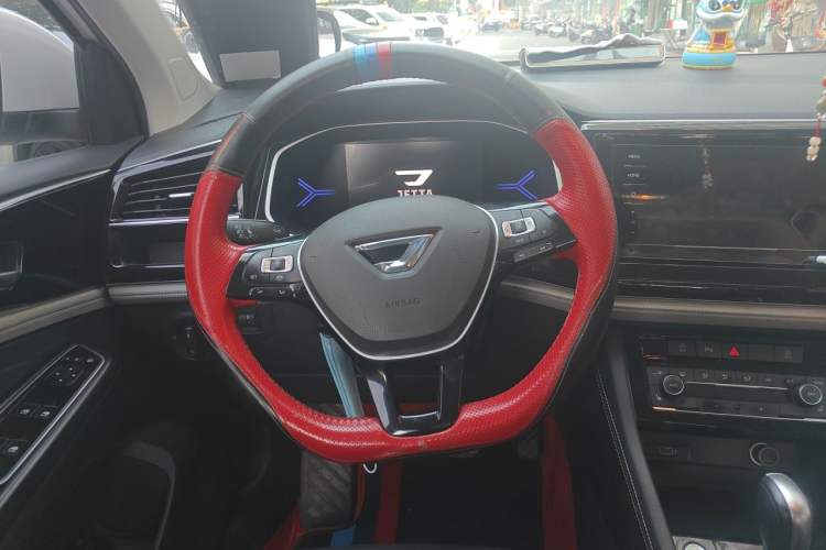 Used Jetta VS5 2022 280TSI Automatic Glory Edition Steering Wheel