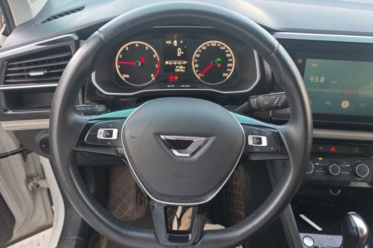 Used Jetta VS5 2022 280TSI Automatic Enjoyment Model Steering Wheel