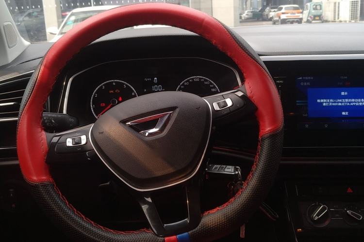 Used Jetta VS5 2022 280TSI Manual Advanced Pro Trim Steering Wheel