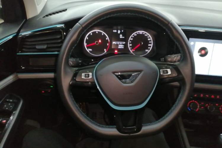 Used Jetta VS5 2022 280TSI Automatic High-Gloss Enjoyment Model Steering Wheel