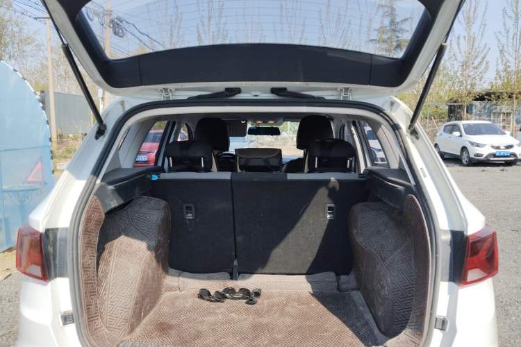 Used Jetta VS5 2022 280TSI Automatic Trend Edition Trunk