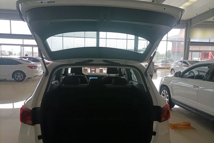Used Jetta VS5 2022 280TSI Automatic Trendy Pro Version Trunk