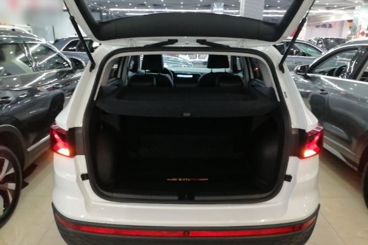 Used Jetta VS5 2022 280TSI Automatic High-Gloss Enjoyment Model Trunk