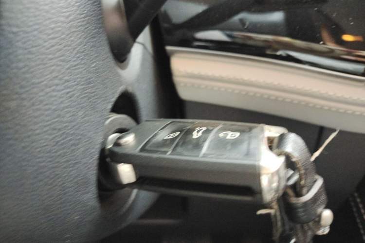 Used Jetta VS5 2022 280TSI Automatic Trend Edition Vehicle Key