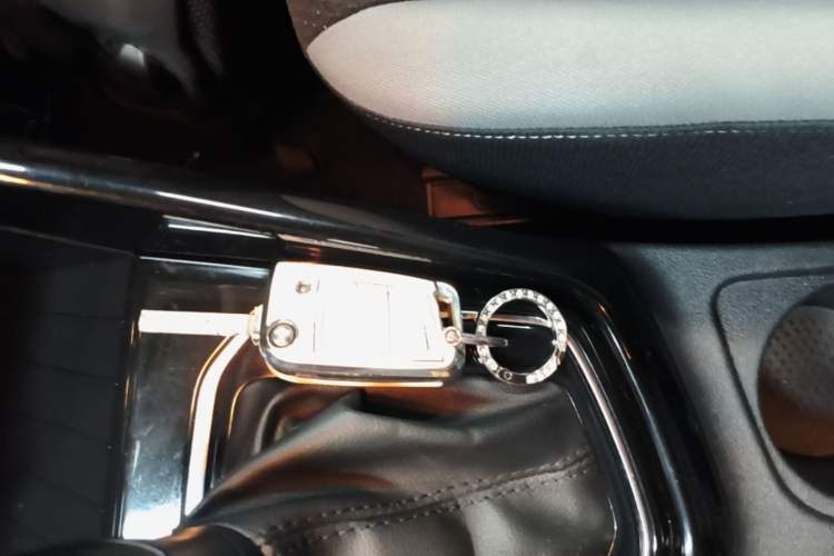 Used Jetta VS5 2022 280TSI Automatic Trendy Pro Version Vehicle Key