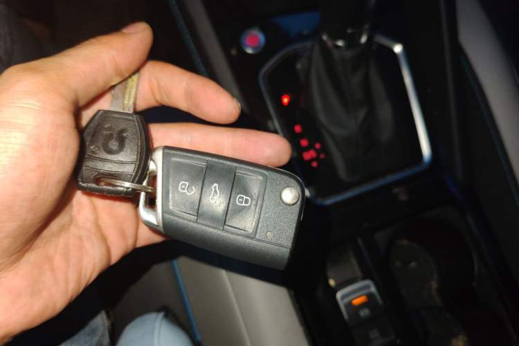 Used Jetta VS5 2022 280TSI Automatic Enjoyment Model Vehicle Key