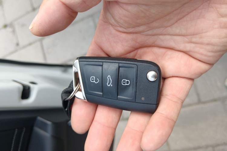 Used Jetta VS5 2022 280TSI Automatic Enjoyment Pro Trim Vehicle Key