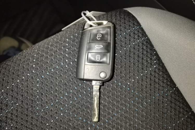 Used Jetta VS5 2022 280TSI Automatic Trendy Pro Version Vehicle Key