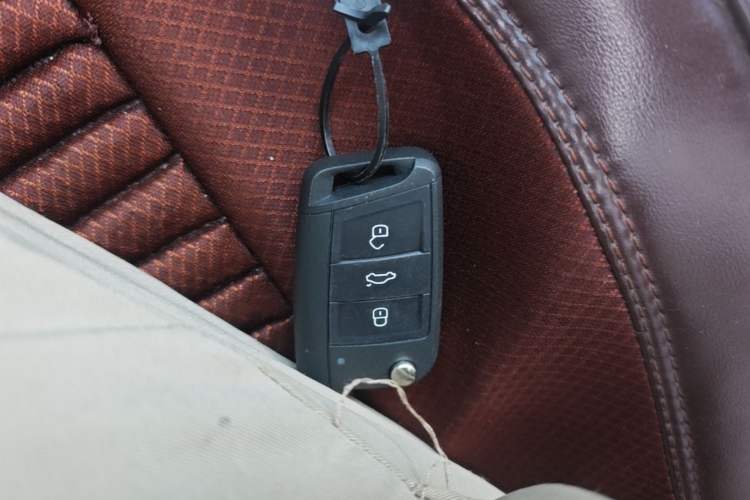 Used Jetta VS5 2022 280TSI Automatic Enjoyment Model Vehicle Key
